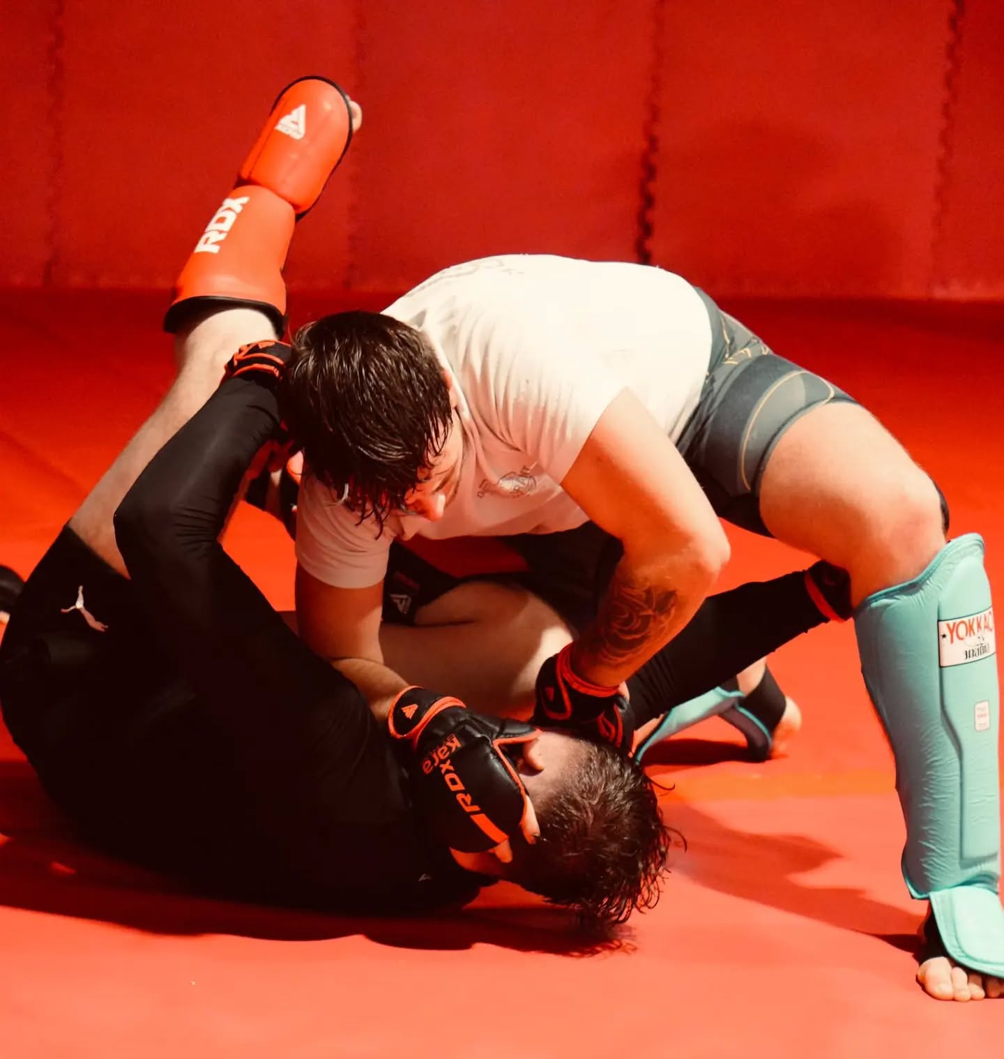 Spar Training Apex Combat MMA | Premier Martial Arts Training in Sleaford